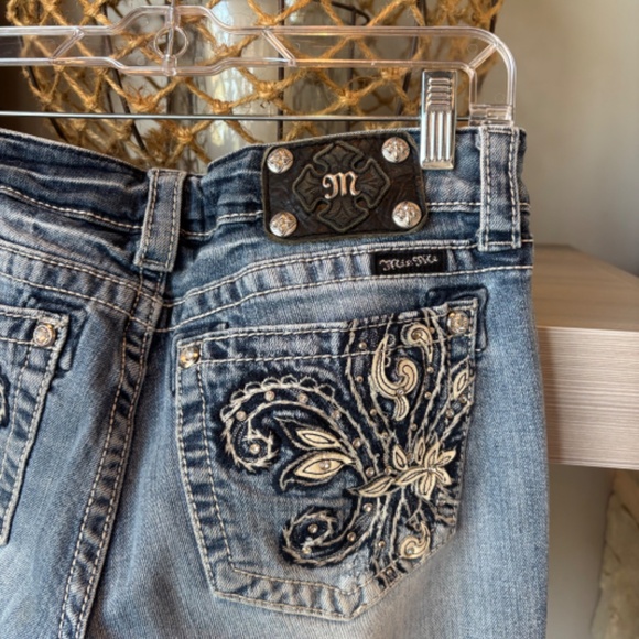 Miss Me Blue Distressed Women Jeans - Picture 3 of 6